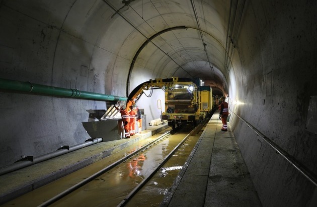  Der Lötschberg-Basistunnel ist wieder einspurig befahrbar